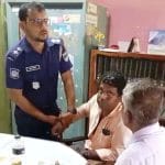 🚨 সাতক্ষীরায় হিন্দু শিক্ষককে ঘিরে তোলপাড় — ধর্ম অবমাননার অভিযোগ নাকি পরিকল্পিত ষড়যন্ত্র?